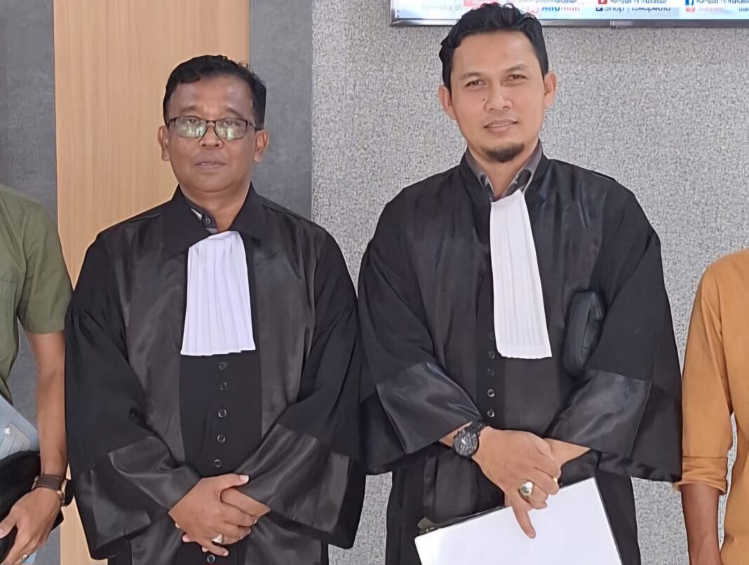 Masuk kantor pemerintah