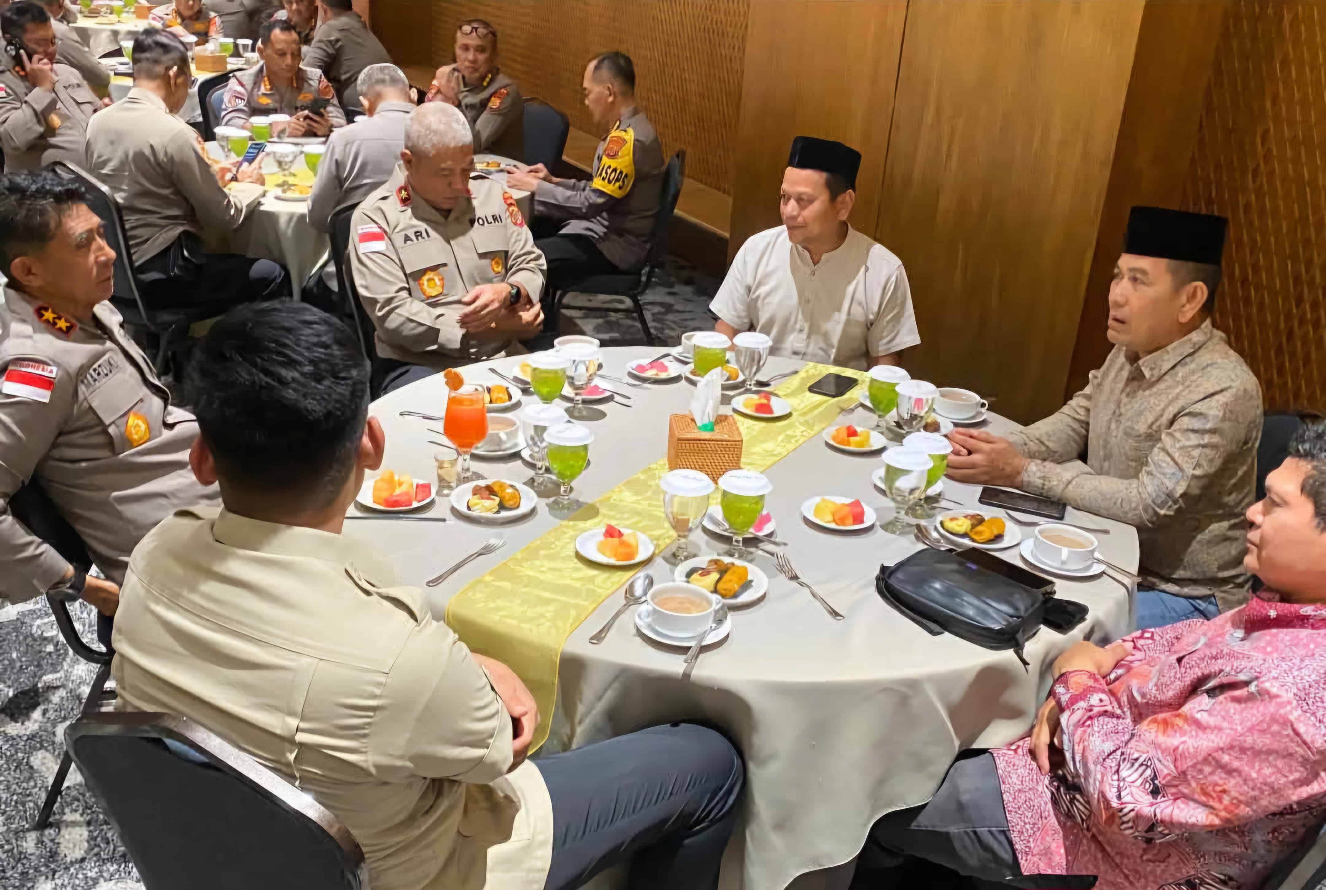 Buka